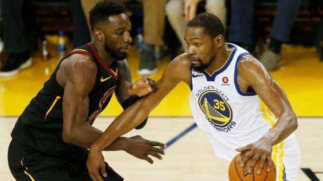 国男篮的重 国男篮的重