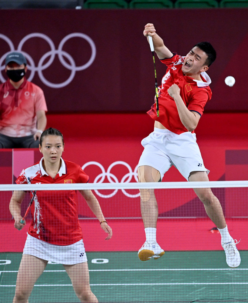 球比赛中 球比赛中