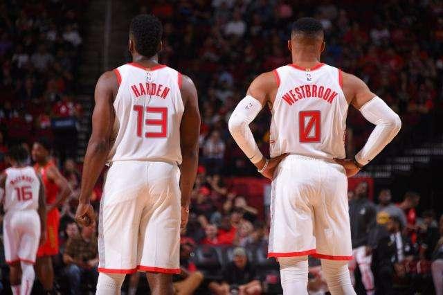 仅是对球员 仅是对球员